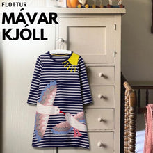 Load image into Gallery viewer, Mávar Kjóll
